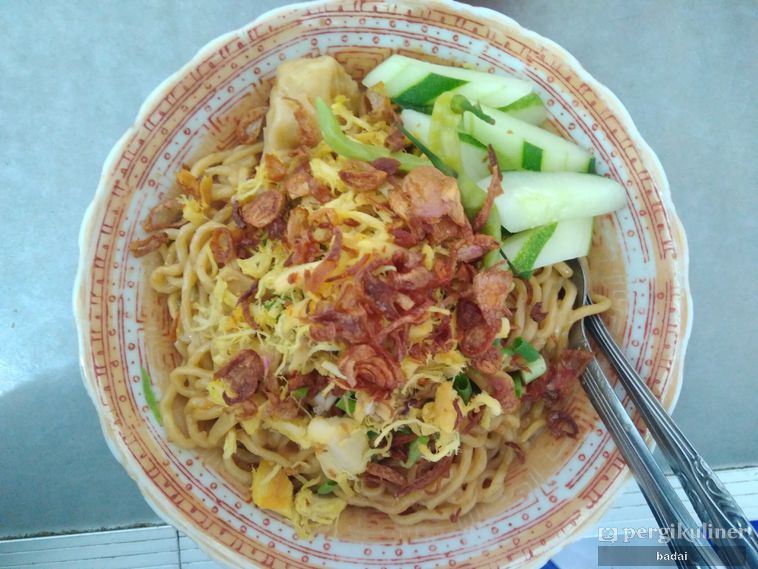 Galeri Foto Makanan Dan Suasana Di Pangsit Mie Ayam Jakarta Keputih Surabaya Oleh Winata Arafad 4