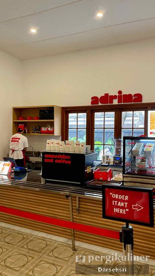 Foto 10 - Makanan di Adrina oleh Darsehsri 