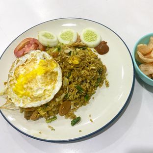 Foto 2 - Makanan(Nasi Goreng Spesial) di Mang Haji Donal oleh @vheeiii #vheiilapar