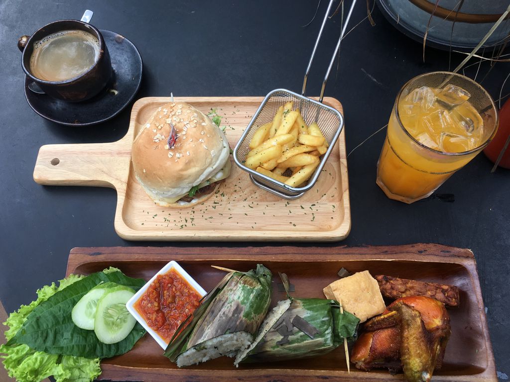 Hidden Gem in Bogor - Review RI 347 | Rihana & Ismail di ...