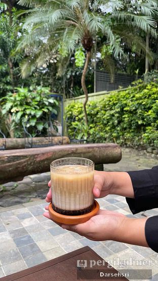 Foto review Roemah Koffie Kahoeripan oleh Darsehsri  1