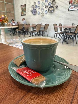 Foto Makanan di Teras Koempoel