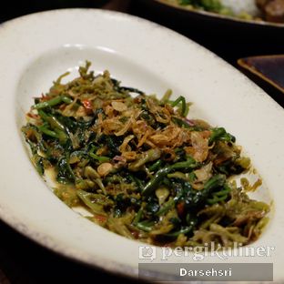 Foto 5 - Makanan di Putu Made oleh Darsehsri 