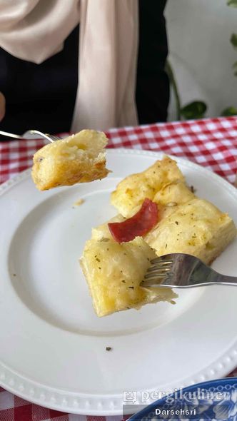 Foto Makanan di Baked & Treats