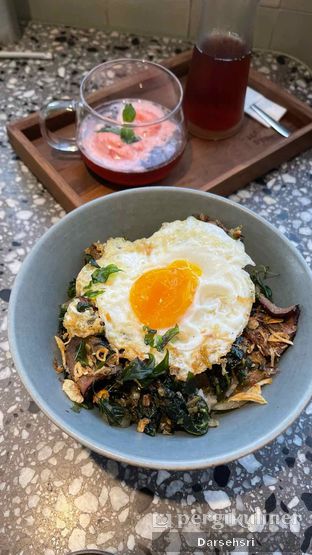 Foto 1 - Makanan di Mainstreet Dining & Coffee oleh Darsehsri 