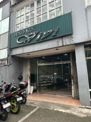 Foto review Toko Kue Vivi oleh Albert Murdiono 2