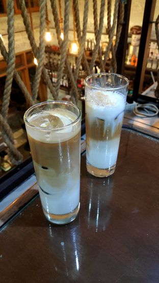 Foto 1 - Makanan(Iced White) di CuppaJoe Coffee oleh Simon A. claudius_simon