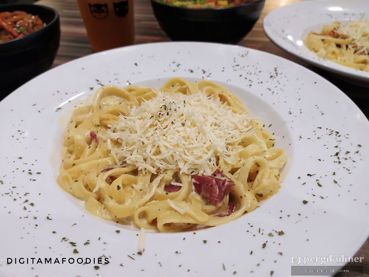 Galeri Foto Makanan Dan Suasana Di Cyrano Cafe Bogor Tengah Bogor Oleh Andre Joesman 1