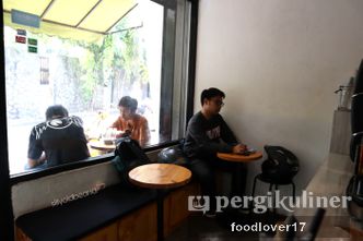 Foto Interior di Kopi Isi