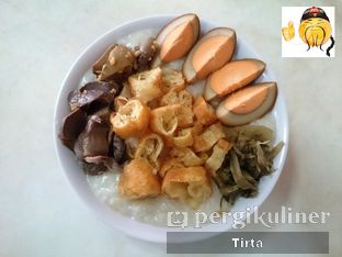 Foto 1 - Makanan di Bubur Ayam Mangga Besar 1 oleh Tirta Lie