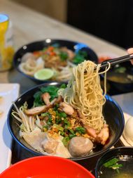 Foto Makanan di Bakmi Ayam Mipolo