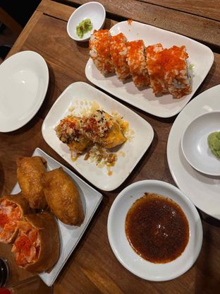 Foto - Makanan di Salad & Sushi 368 oleh tiararmd