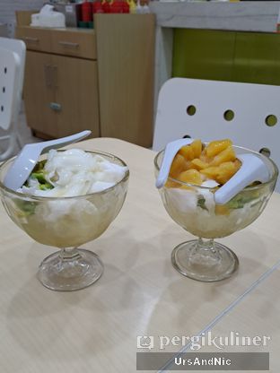 Foto 2 - Makanan di Es Teler 77 oleh UrsAndNic 