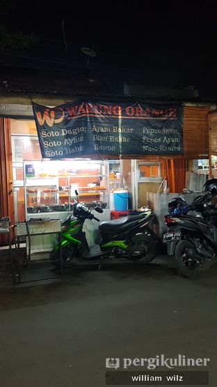 Foto 2 - Eksterior di Warung Orange oleh William Wilz