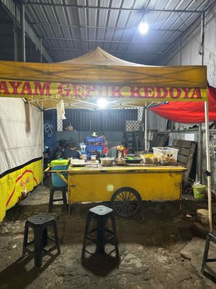 Foto review Ayam Gepuk Kedoya oleh Albert Murdiono 4