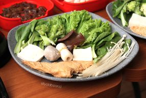 Foto Nahm Thai Suki & Bbq