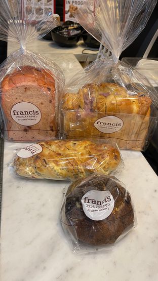 Foto review Francis Artisan Bakery oleh FoodieTravelDiary23 PL 1