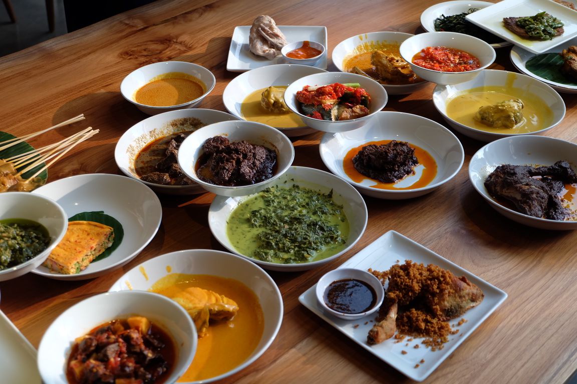 Padang Merdeka, Kota - Lengkap: Menu terbaru, jam buka ...