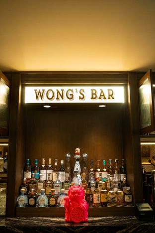 Foto 7 - Interior di Wong's Bistro oleh Maulana Taufan