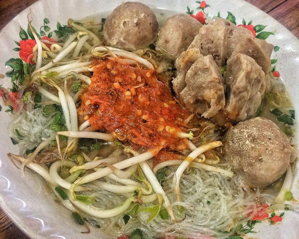 Bakso Tenar Solo  Pluit Lengkap Menu terbaru jam  buka  