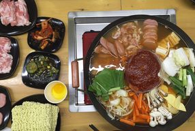 Foto Jjigae House