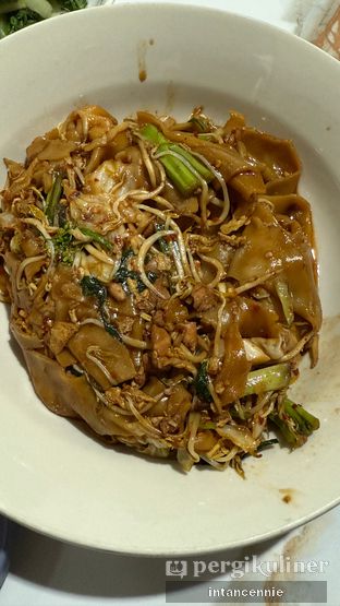 Foto 2 - Makanan di Pangsit Goreng Le Gino oleh bataLKurus 