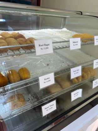 Foto review Kenari Cakery oleh Albert Murdiono 4
