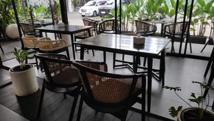 Foto 3 - Interior(Indoor) di Lekoh Coffee oleh Simon A. claudius_simon