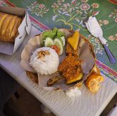 Foto di Saung Bambu Cafe and Resto