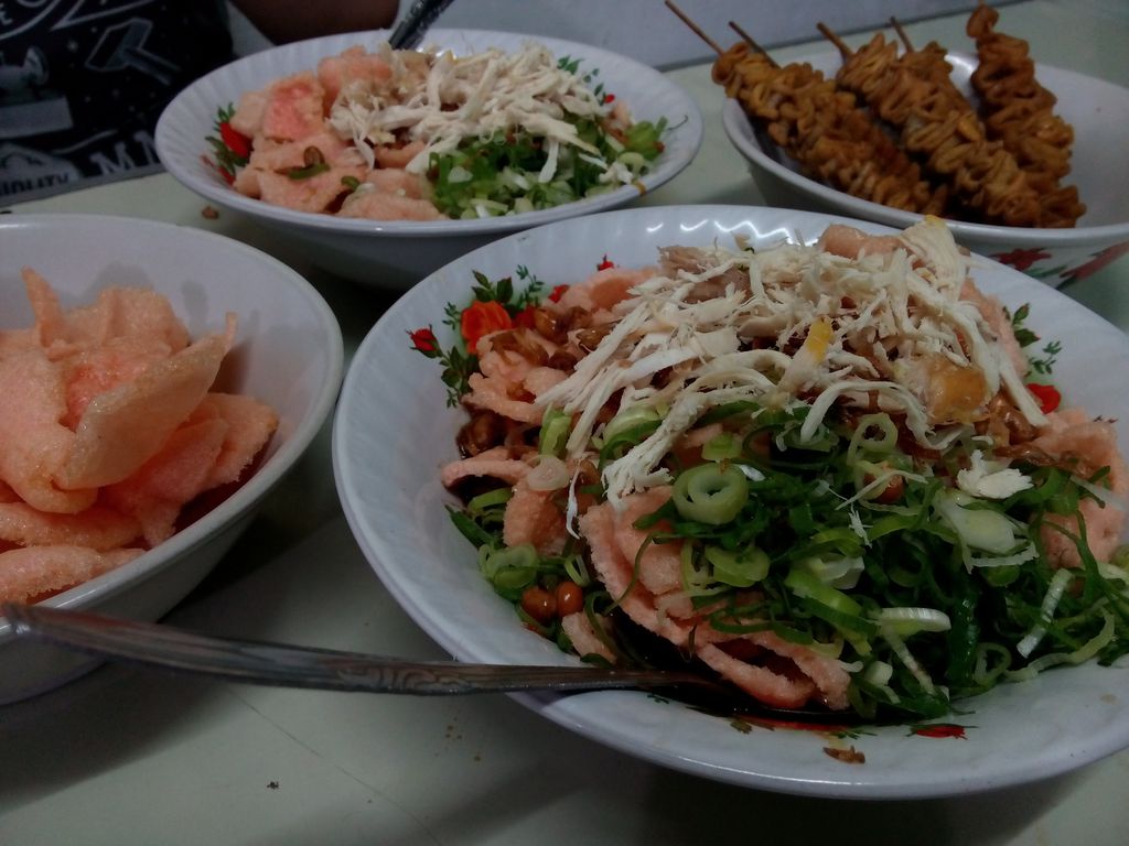 Bubur Ayam Melati Mas, Serpong, Tangerang - Lengkap: Menu terbaru, jam