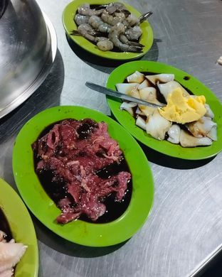 Foto review Steam Boat-Sukiyaki-Barbeque oleh Momondud  2