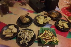 Foto Waroeng SS