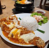 Foto Ayam Geprek Mozzarella &amp; Bibimbap di Jaliteunk Cafe & Resto