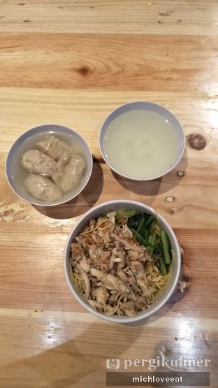 Foto review Ncek Legenda Noodle Bar oleh Mich Love Eat 10