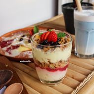 Foto Summer berry parfait di The Local Garden