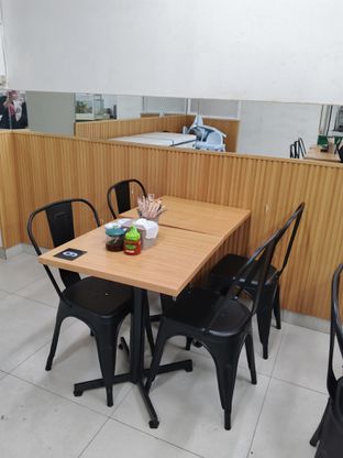 Foto 11 - Interior di Bakso Haji Mail oleh Kuliner_jalan2_mimi_henie 