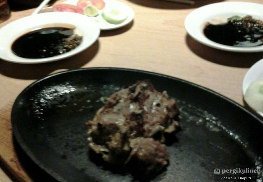 Steak Mbek Review Desriani Ekaputri Rian Ry Di Restoran Kambing Bakar Cairo Senopati