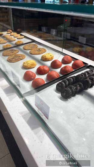 Foto 6 - Interior di Dough Lab oleh Darsehsri 