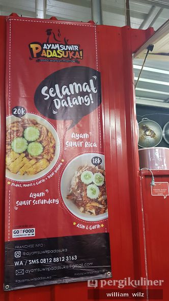 Foto Menu di Ayam Suwir Padasuka