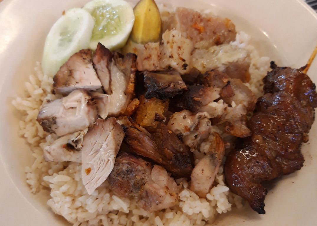 Nasi Campur Putera Kenanga, Kelapa Gading - Lengkap: Menu ...