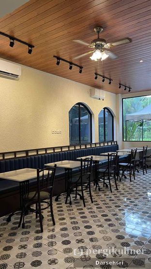 Foto 6 - Interior di Siansing Kopitiam oleh Darsehsri 