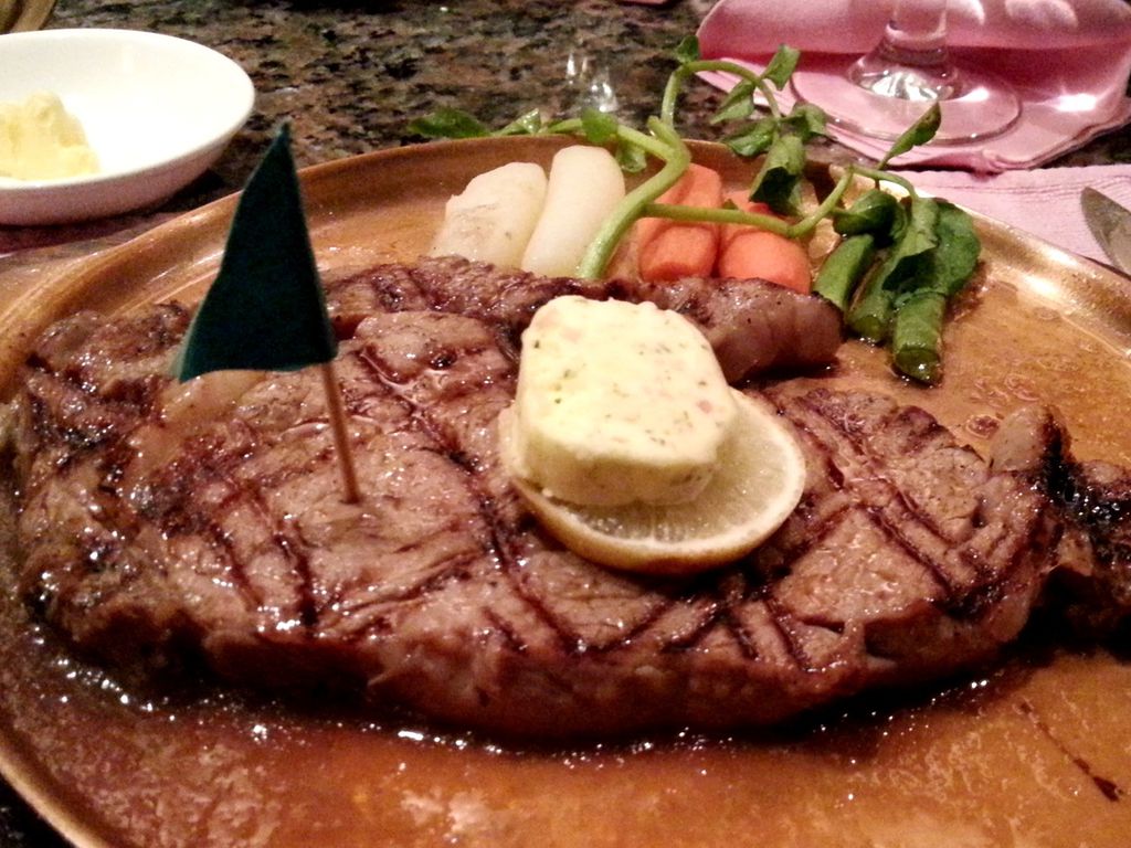 7 Steak Mahal di Jakarta yang Terlezat - PergiKuliner.com