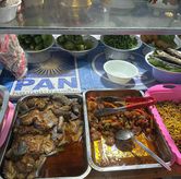 Foto di Warung Nasi Ibu Rose
