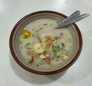 Foto 1 - Makanan di Sop & Soto Betawi Khas Tanah Abang Bang Yon Kumis 799 oleh Albert Murdiono