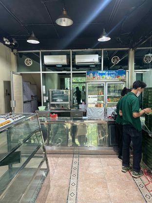 Foto review Toko Kue Vivi oleh Albert Murdiono 5