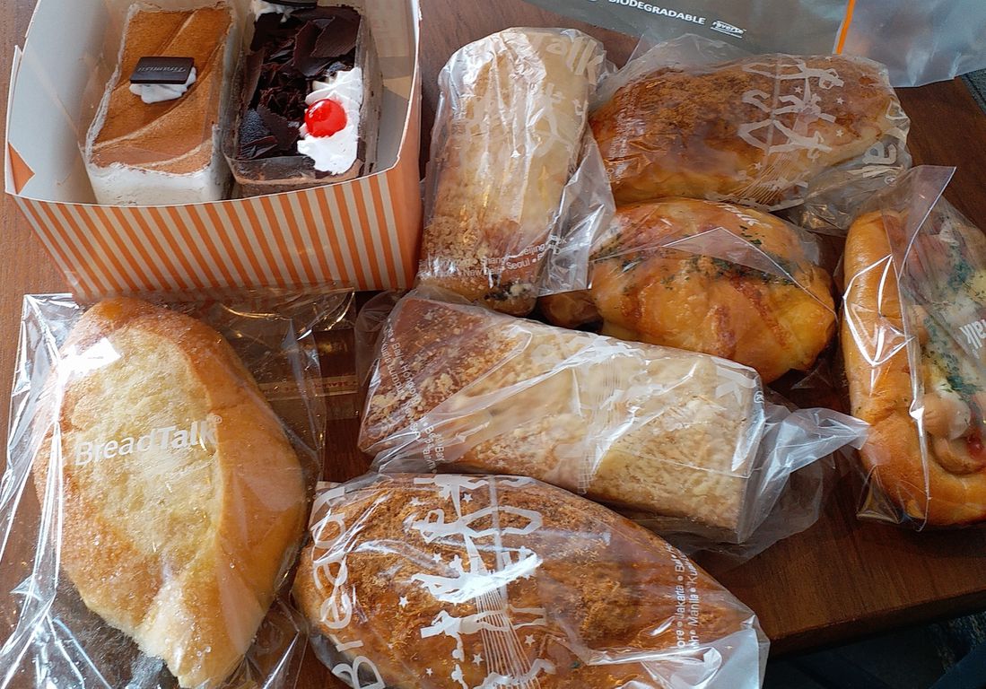 BreadTalk, Pasir Koja, Bandung - Lengkap: Menu terbaru, jam ...
