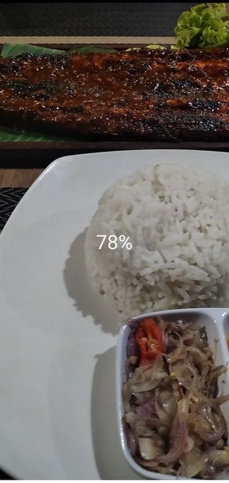 Foto Makanan di Ikan Bakar Tepi Laut 18