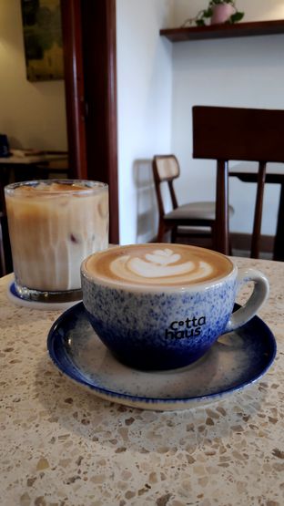 Foto 1 - Makanan(Coffee) di Cotta Haus oleh Simon A. claudius_simon