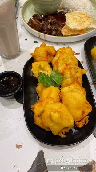 Foto review Tong Tji Tea House oleh Darsehsri  5