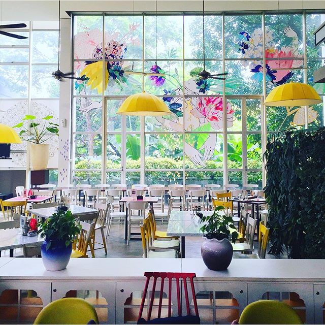  Instagramable  Coffee Shop    Review Ingrid A di restoran 